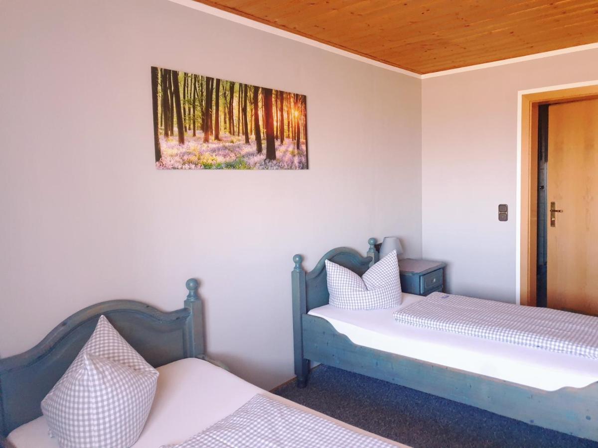 Pension Zum Krug, Messe Muenchen Hergolding Extérieur photo